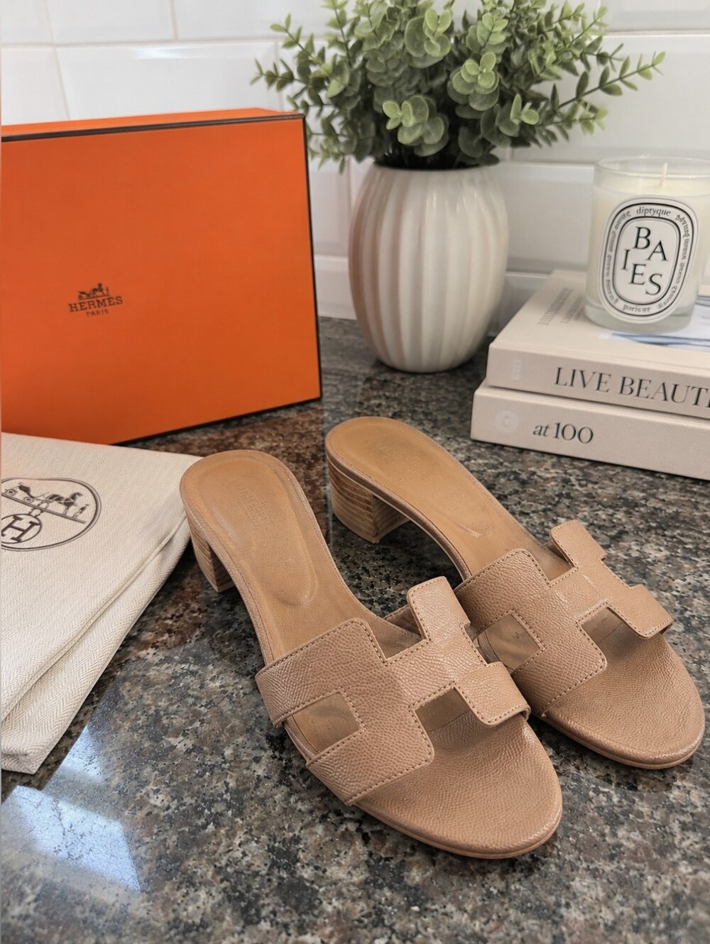 Hermès Oasis Sandals Beige Leather Block Heel Size 38 Authentic Made In Italy - Picture 2 of 8